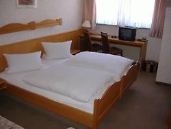 Hotel Zum Grunen Wald Villmar Exteriör bild